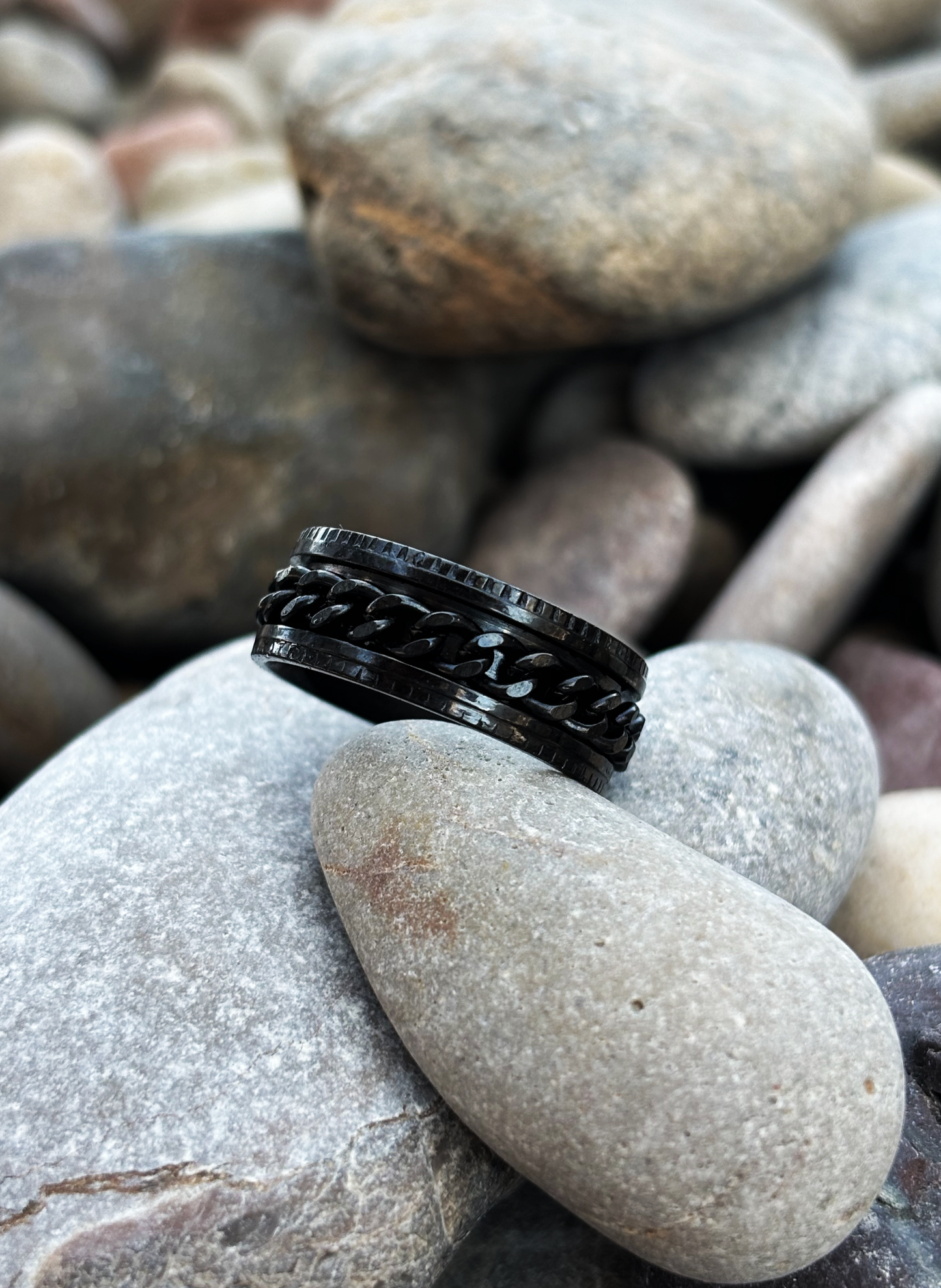 Anello Manly