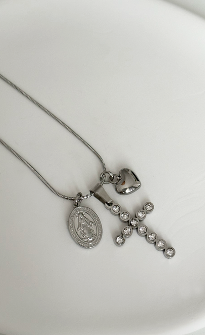 Collana Protezione
