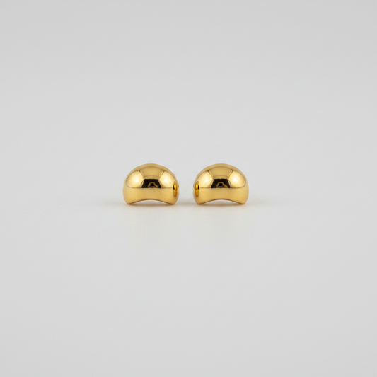 Orecchini mini virgola 6mm