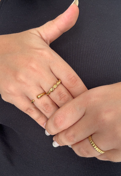Anello Open Hug
